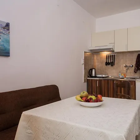 House Gabi 3*