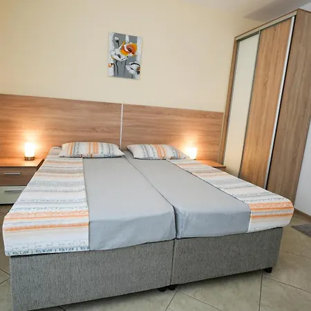 House Gabi 3*