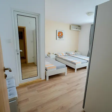 בית הארחה House Gabi 3*